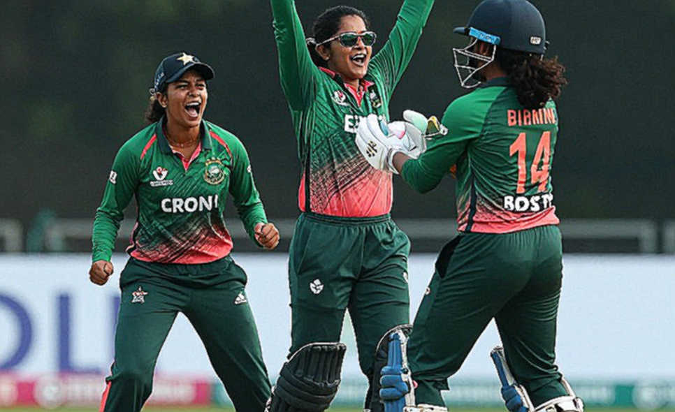 ফাঁকা স্কোরকার্ডের পাঠ