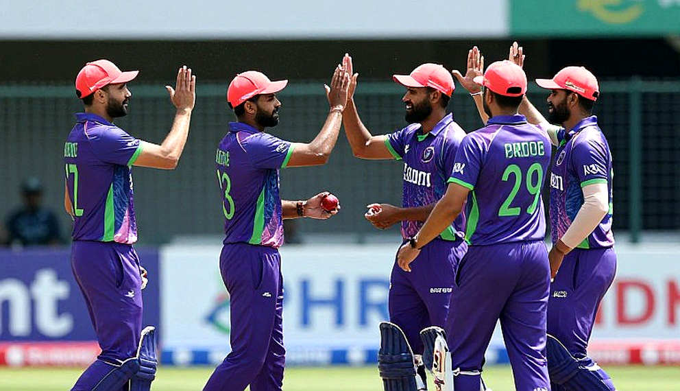 নর্থ সিডনি অলিম্পিক ওভালে অস্ট্রেলিয়ার কলাপ্স: স্কোরবোর্ডের বাইরে যে গল্পটা লুকিয়ে আছে