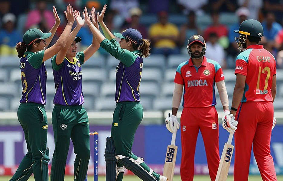 Middle-Overs Leverage: The Ring-Gap Question and the Hidden Geometry of the Regular Season Middle-Overs Leverage: The Ring-Gap Question and the Hidden Geometry of the Regular Season