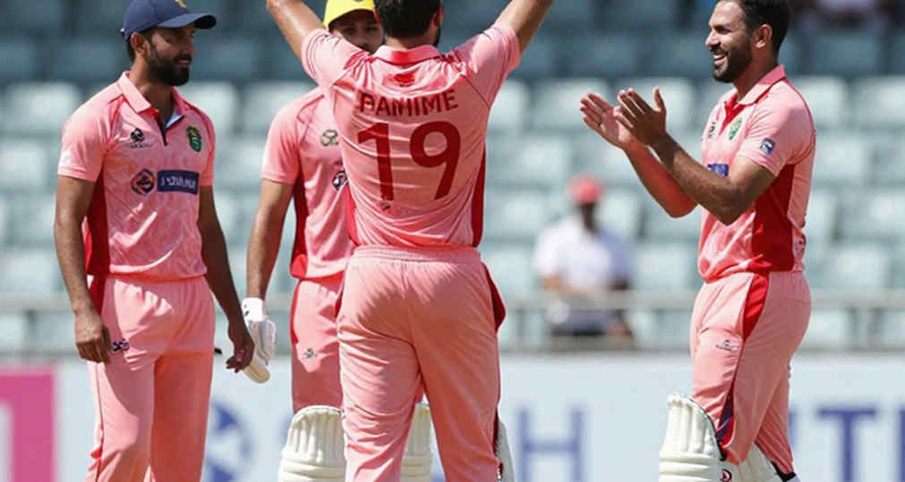 ডেজার্ট ভাইপার্সে বাবর আজম, আইএলটি২০ নিলাম আর বিবিএল বেসরকারিকরণ: ক্রিকেটের সমান্তরাল বাজারের খাতা