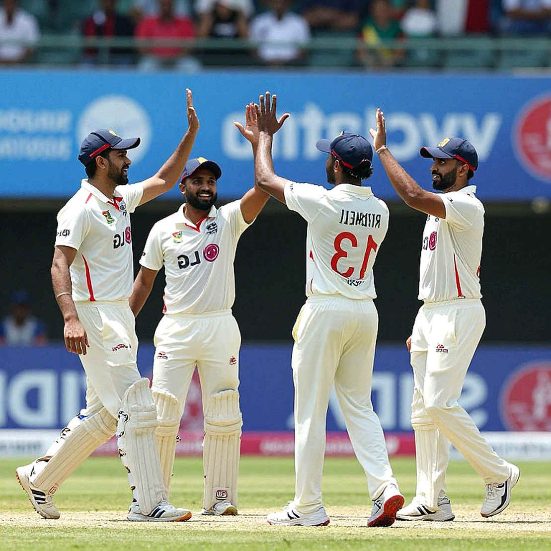 নীরবতার স্থাপত্য: এশিয়ান ক্রিকেটের অদৃশ্য ইতিহাস ও ক্ষমতার নতুন মানচিত্র